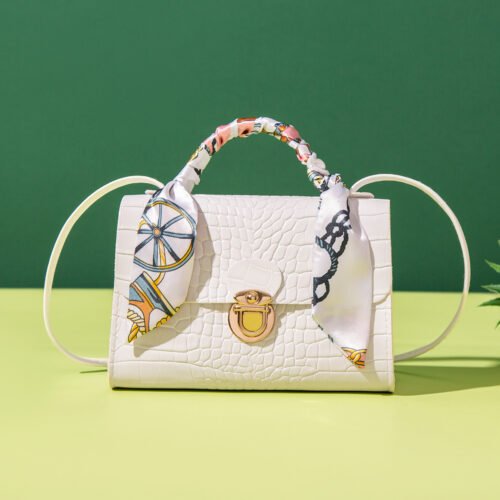 Chic Luxurious Design HandBags - Image 3